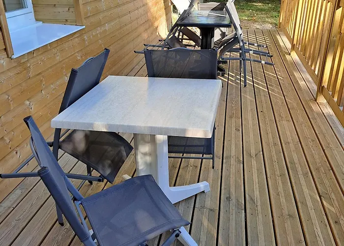 Vue Sur Village Nyaraló